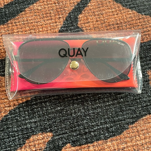 Quay High Key Mini - Picture 2 of 4